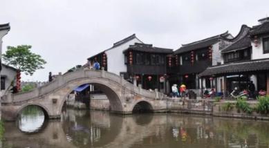 逃出海滩度假胜地